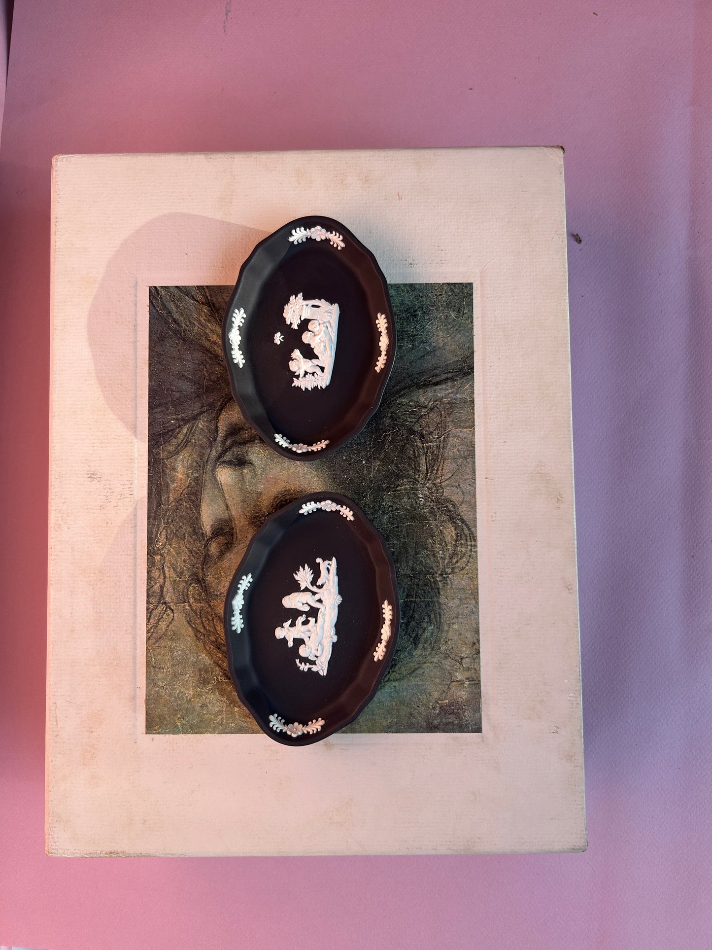 Wedgwood, Pair of Black Wedgwood Catchalls